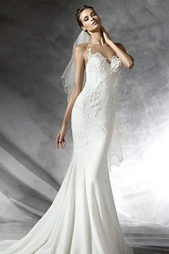 Rent: Pronovias - Plisa Sweetheart Sleeveless Mermaid Wedding Dress Sexy Wedding Dress