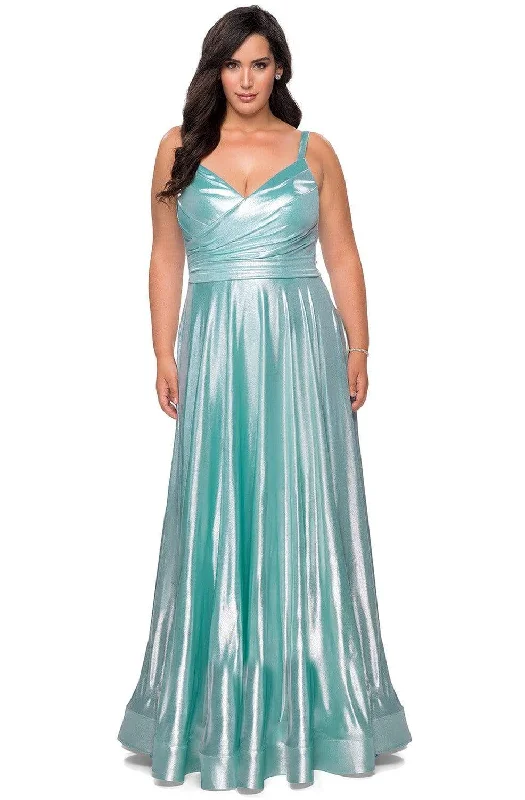 La Femme - 28989 Metallic V-Neck Junior Prom Gown Must-have party dresses for this season