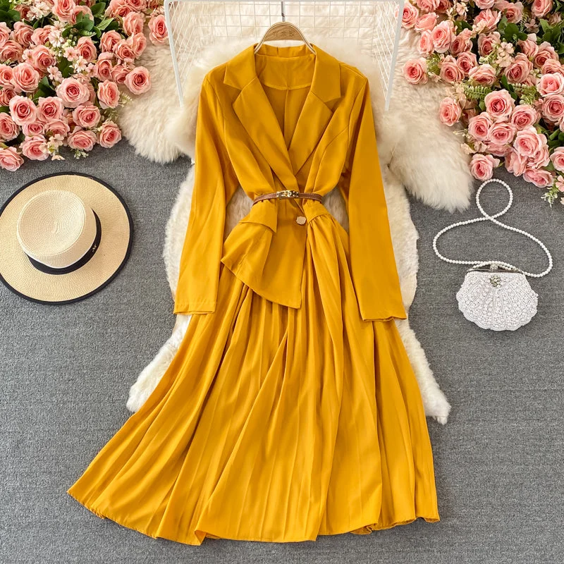 Design sense: small crowd, narrow waist, thin suit collar, Pleated Dress  3371 Knitted unclassified dresses