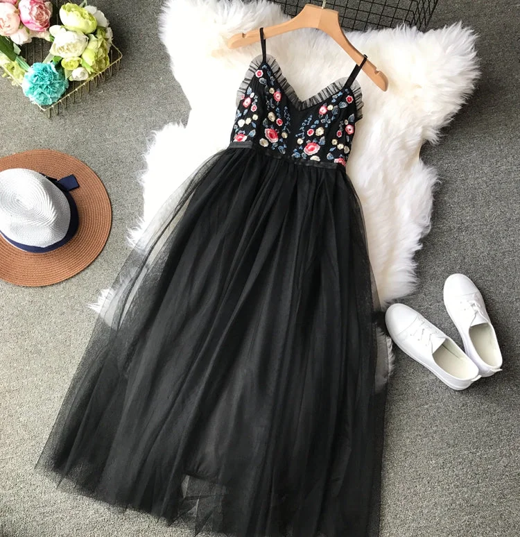 Embroidered Flower high waist thin mesh puffy dress  3397 Beaded unclassified dresses