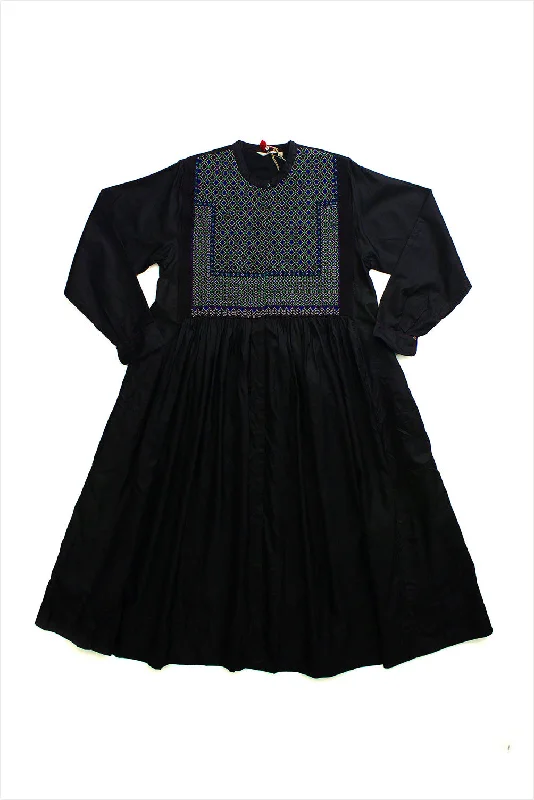 Injiri Folklore Dress 10 Black with Embroidered Bodice Color block unclassified dresses