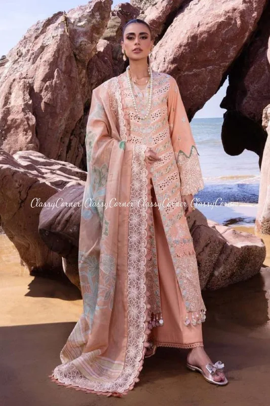 Light Pink Lawn Pakistani Salwar Kameez Chiffon unclassified dresses