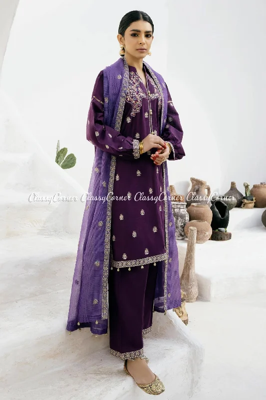 Purple Lawn Embroidered Pakistani Suit Bold pattern unclassified dresses