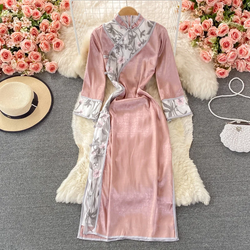 Retro heavy industry embroidered stand collar improved cheongsam  3350 Everyday wear unclassified dresses