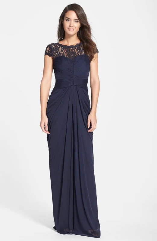 Adrianna Papell Lace Lace Dress Vibe