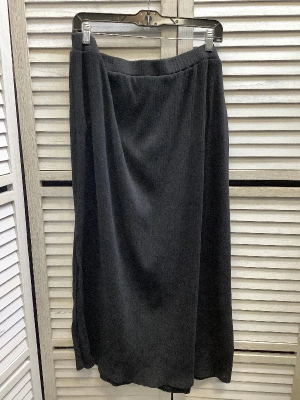 Skirt Maxi By Old Navy In Black, Size: 2x Maxi Skirt Chic